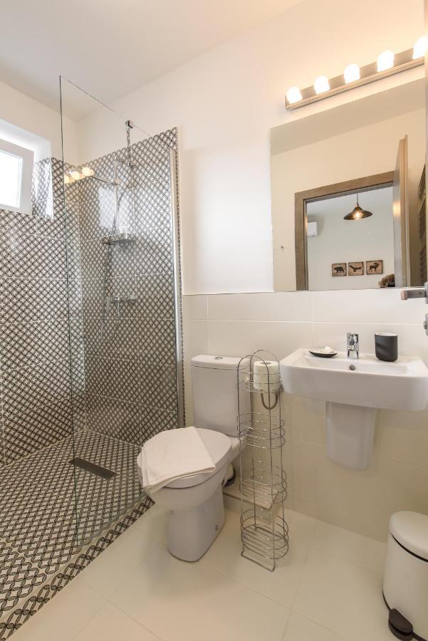 Tamtam Urban Aparthotel Cluj-Napoca Luaran gambar